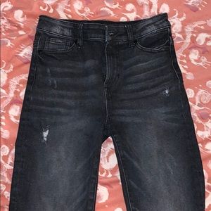 kendall & kylie jeans !